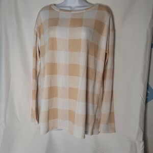 Haptic by Holly harper light sweater